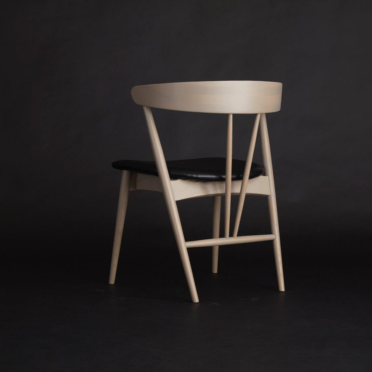 chair A-15｜椅子｜オーダー家具と空間デザインのインテリアショップ