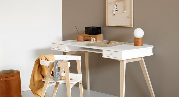 Oliver furniture Table & Chair