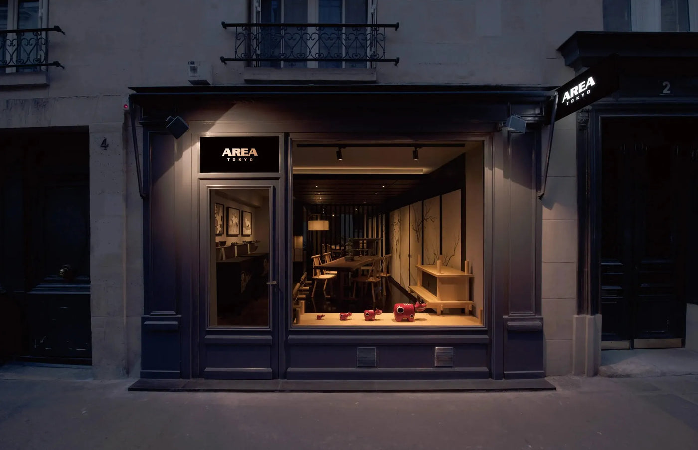 PARIS